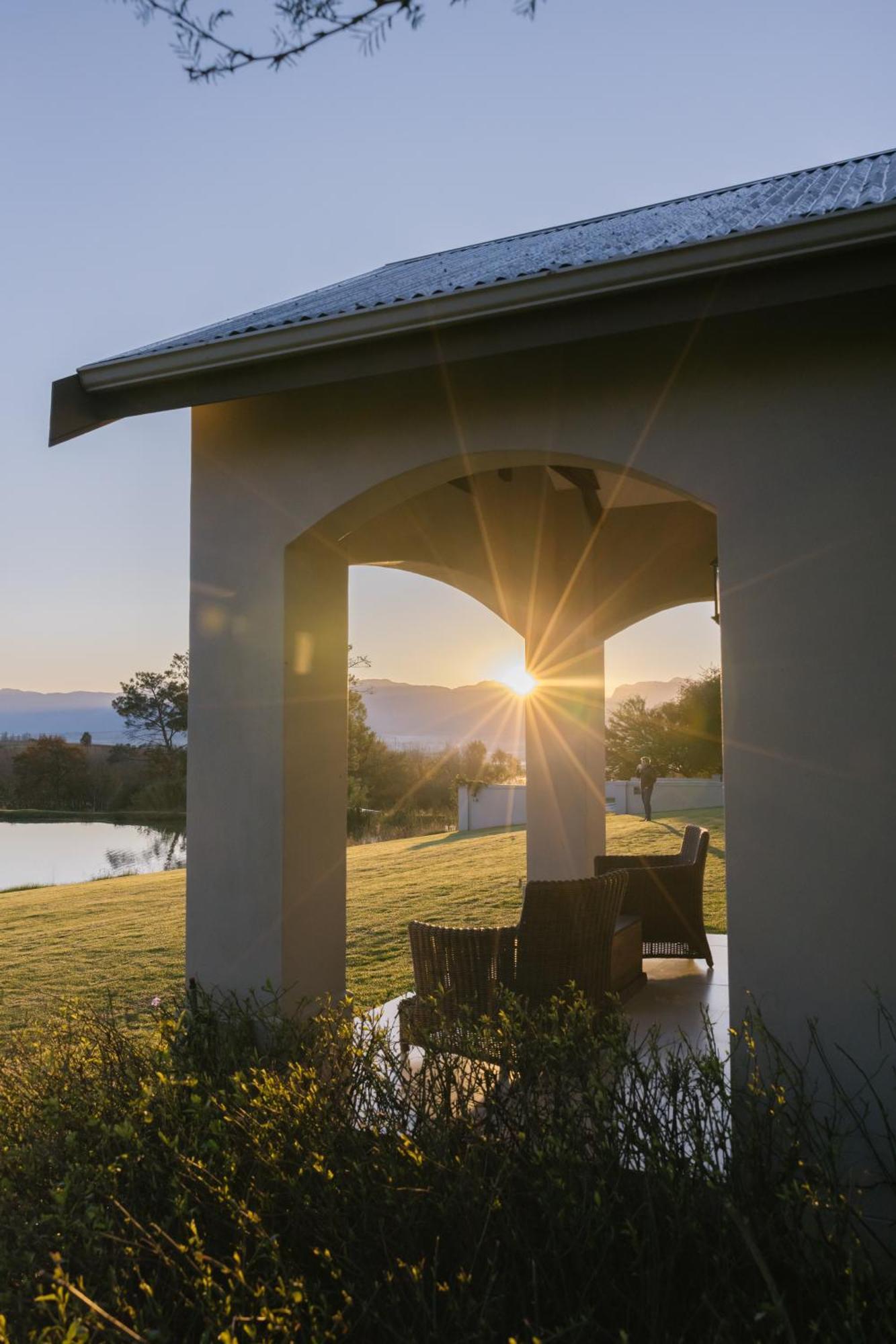 Under Oaks Guesthouse Paarl Buitenkant foto