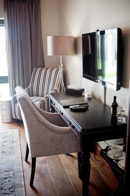 Under Oaks Guesthouse Paarl Kamer foto